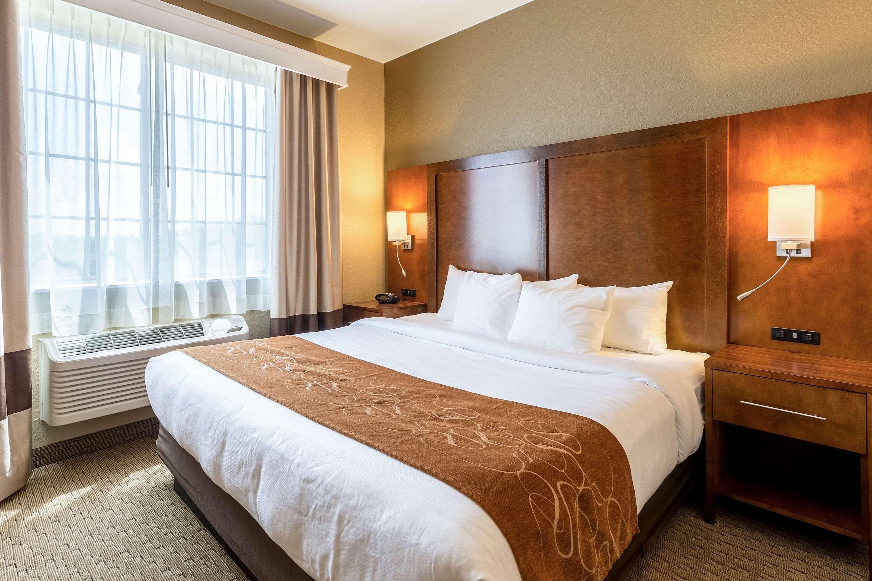 Comfort Suites Μπέρλινγκτον Εξωτερικό φωτογραφία
