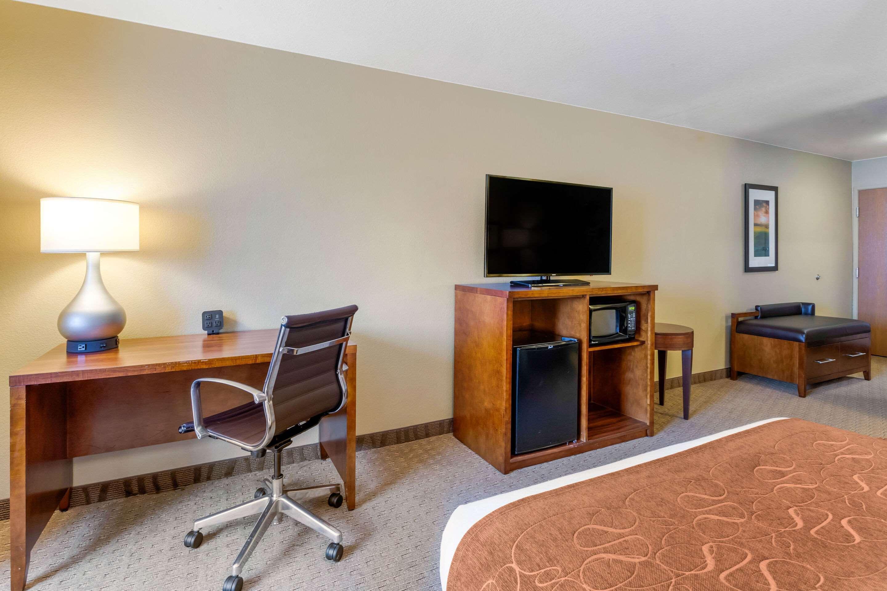Comfort Suites Μπέρλινγκτον Εξωτερικό φωτογραφία