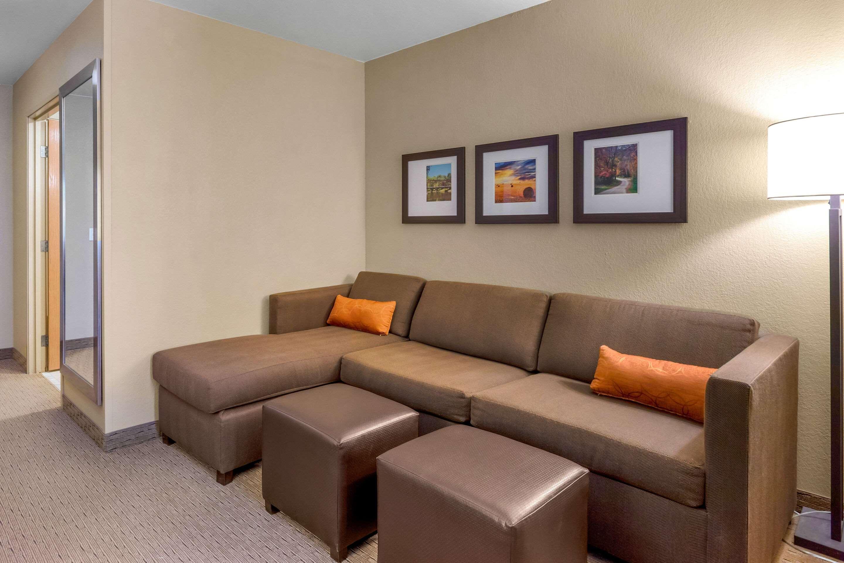 Comfort Suites Μπέρλινγκτον Εξωτερικό φωτογραφία
