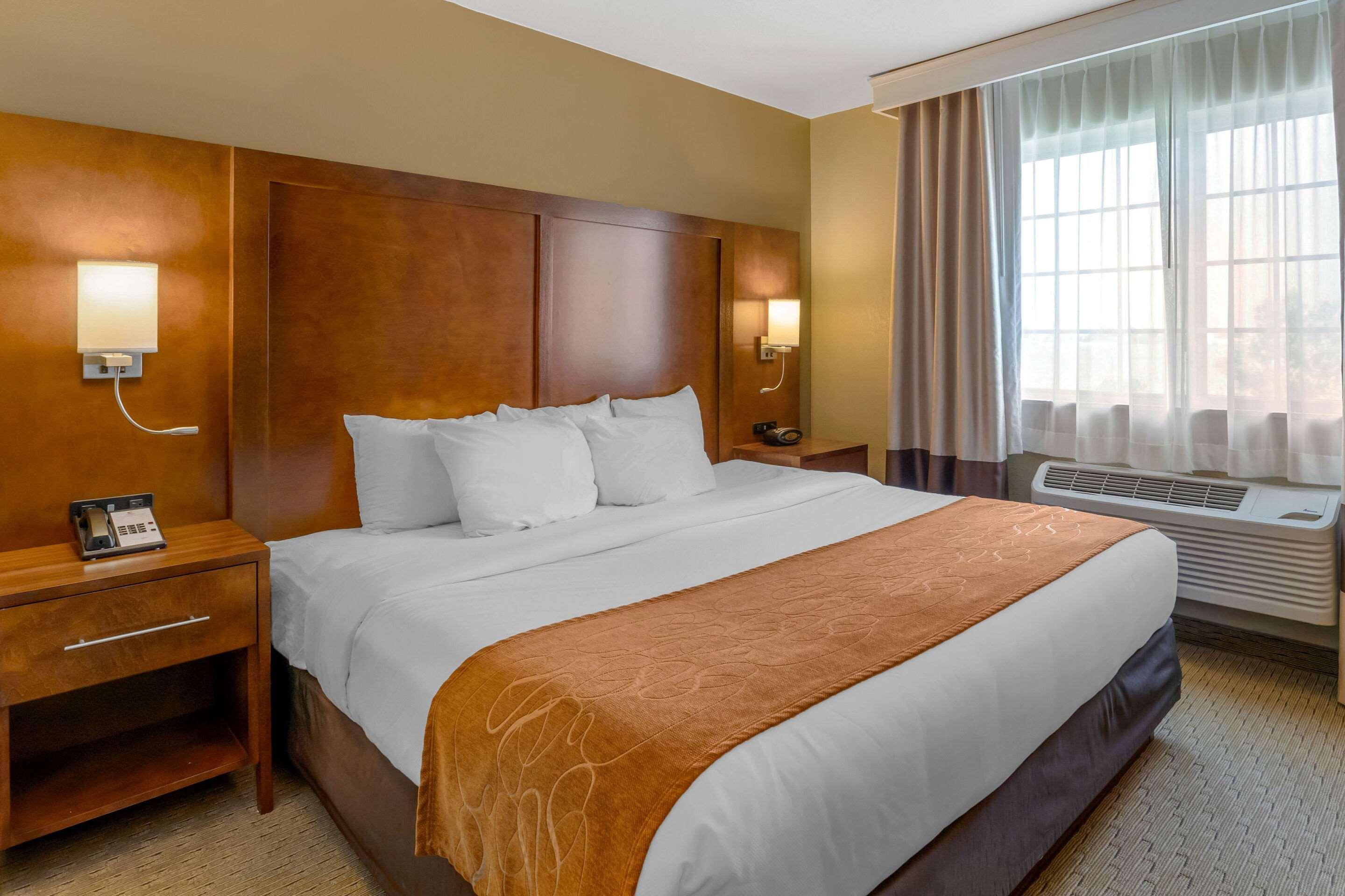 Comfort Suites Μπέρλινγκτον Εξωτερικό φωτογραφία