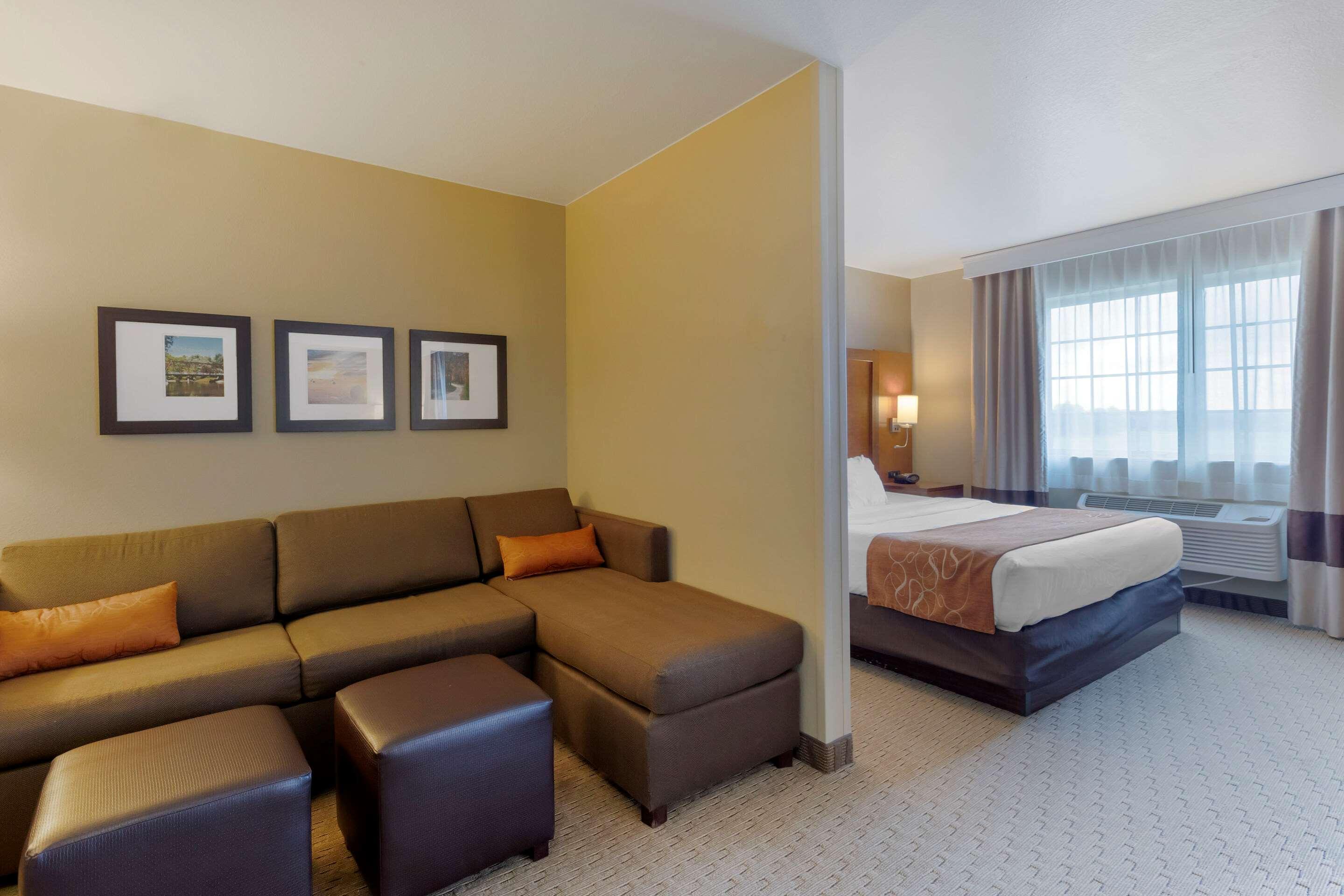Comfort Suites Μπέρλινγκτον Εξωτερικό φωτογραφία