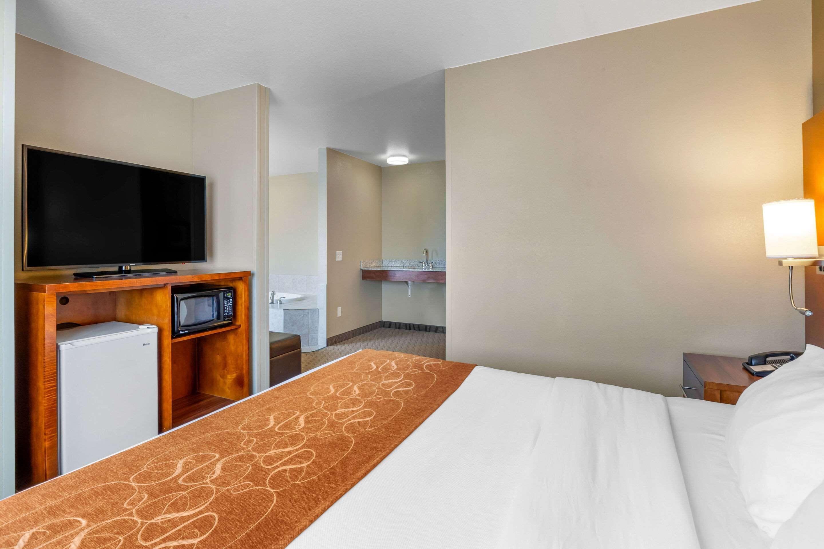 Comfort Suites Μπέρλινγκτον Εξωτερικό φωτογραφία