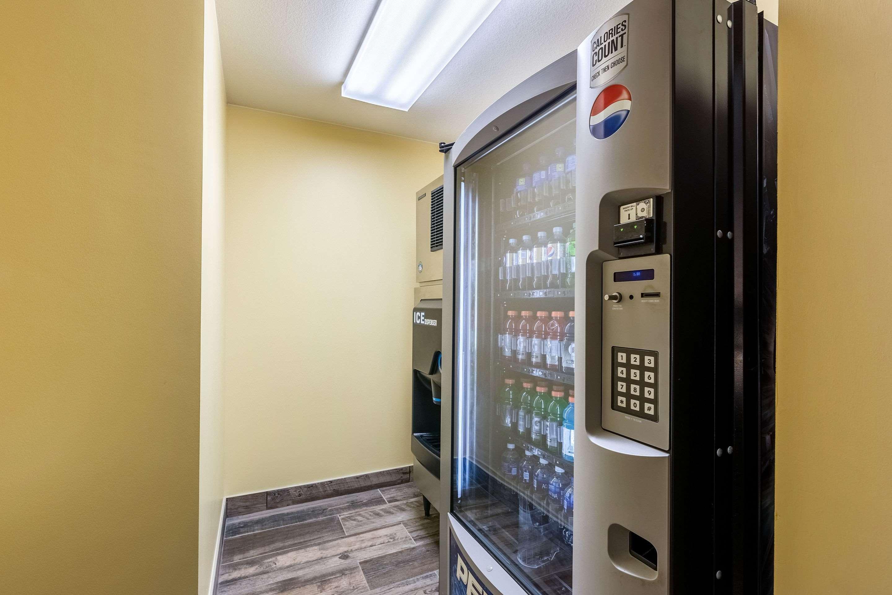 Comfort Suites Μπέρλινγκτον Εξωτερικό φωτογραφία
