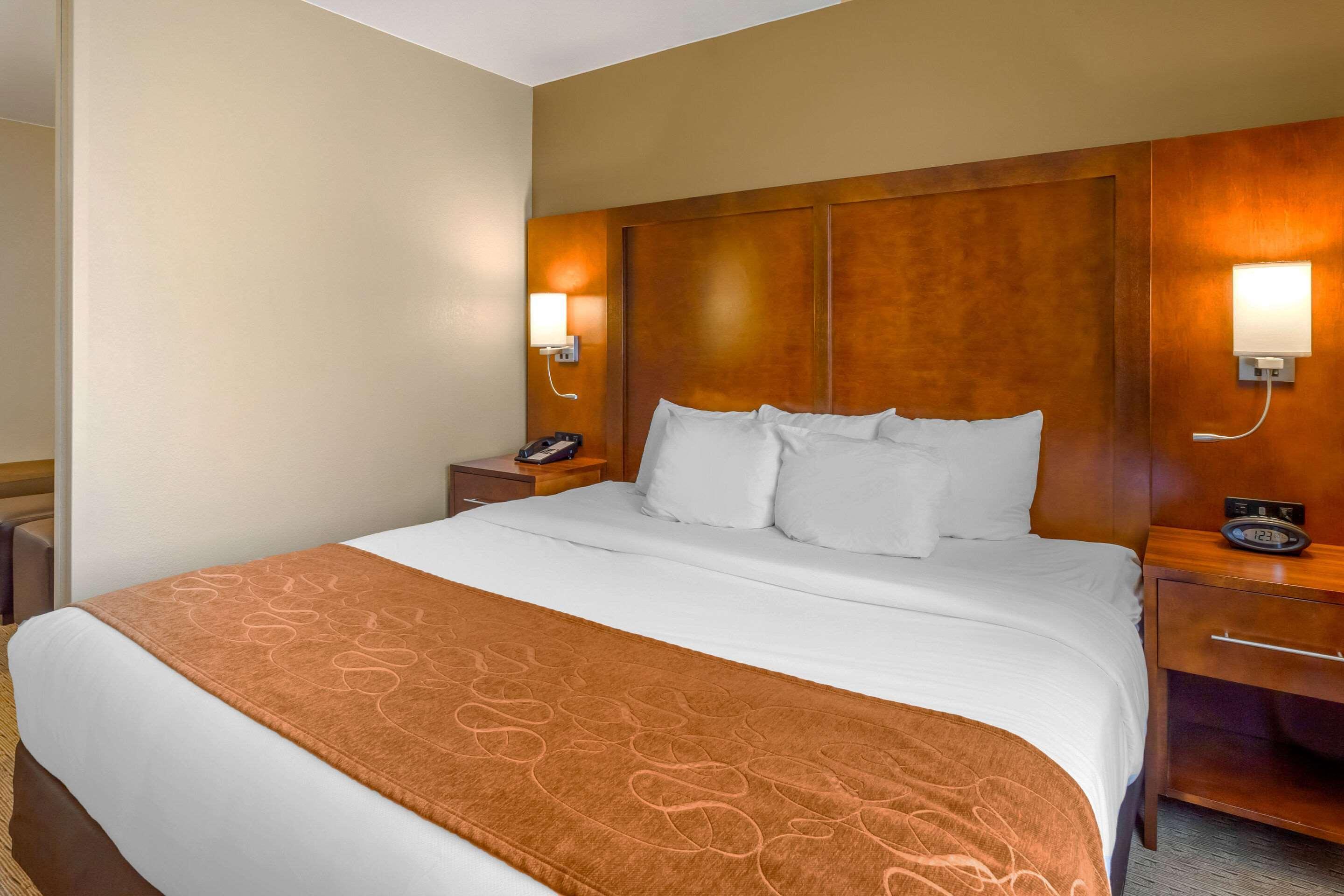Comfort Suites Μπέρλινγκτον Εξωτερικό φωτογραφία