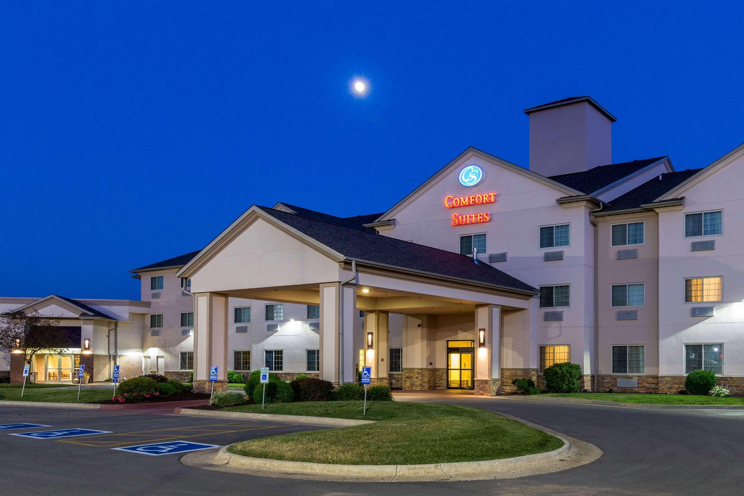 Comfort Suites Μπέρλινγκτον Εξωτερικό φωτογραφία