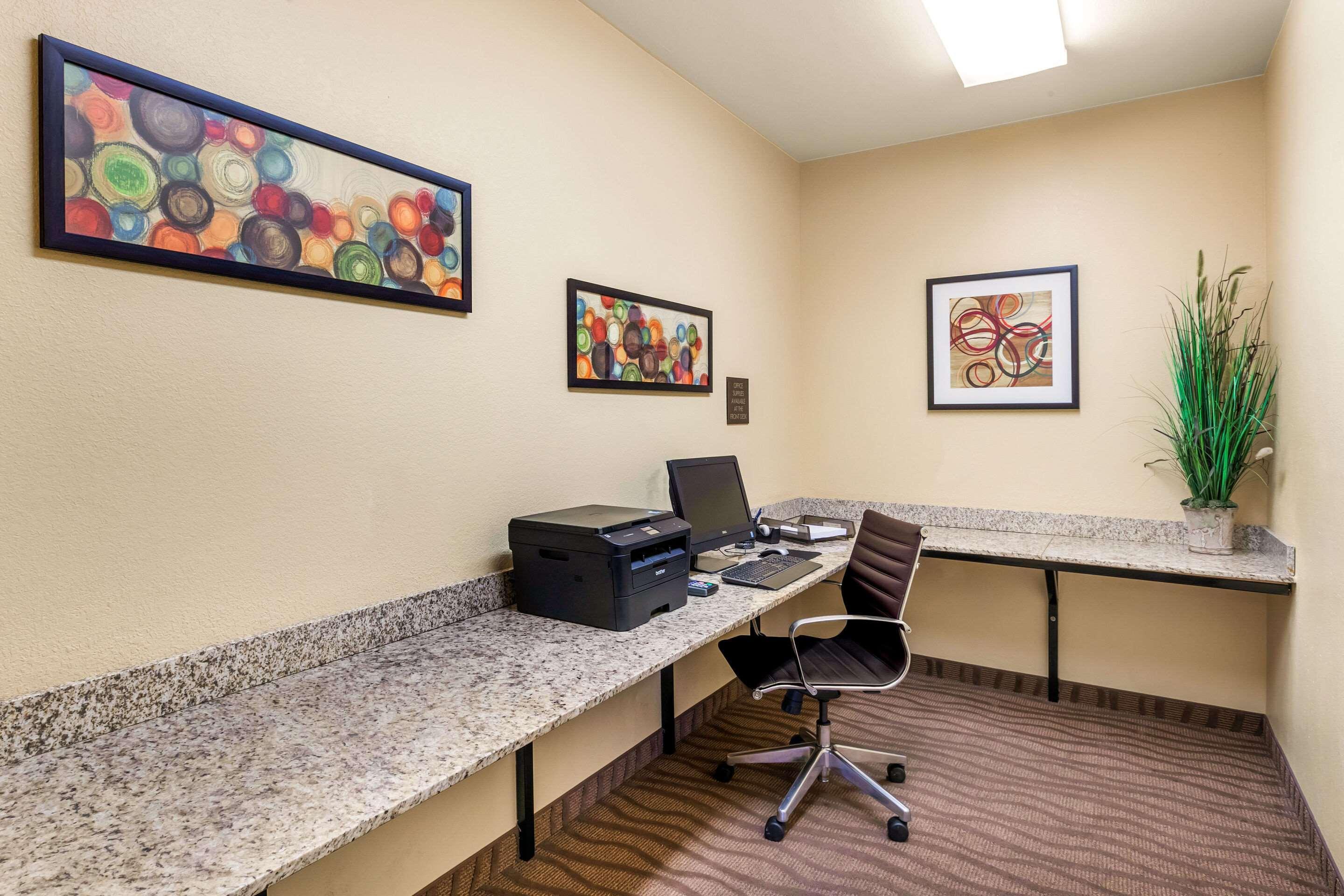 Comfort Suites Μπέρλινγκτον Εξωτερικό φωτογραφία