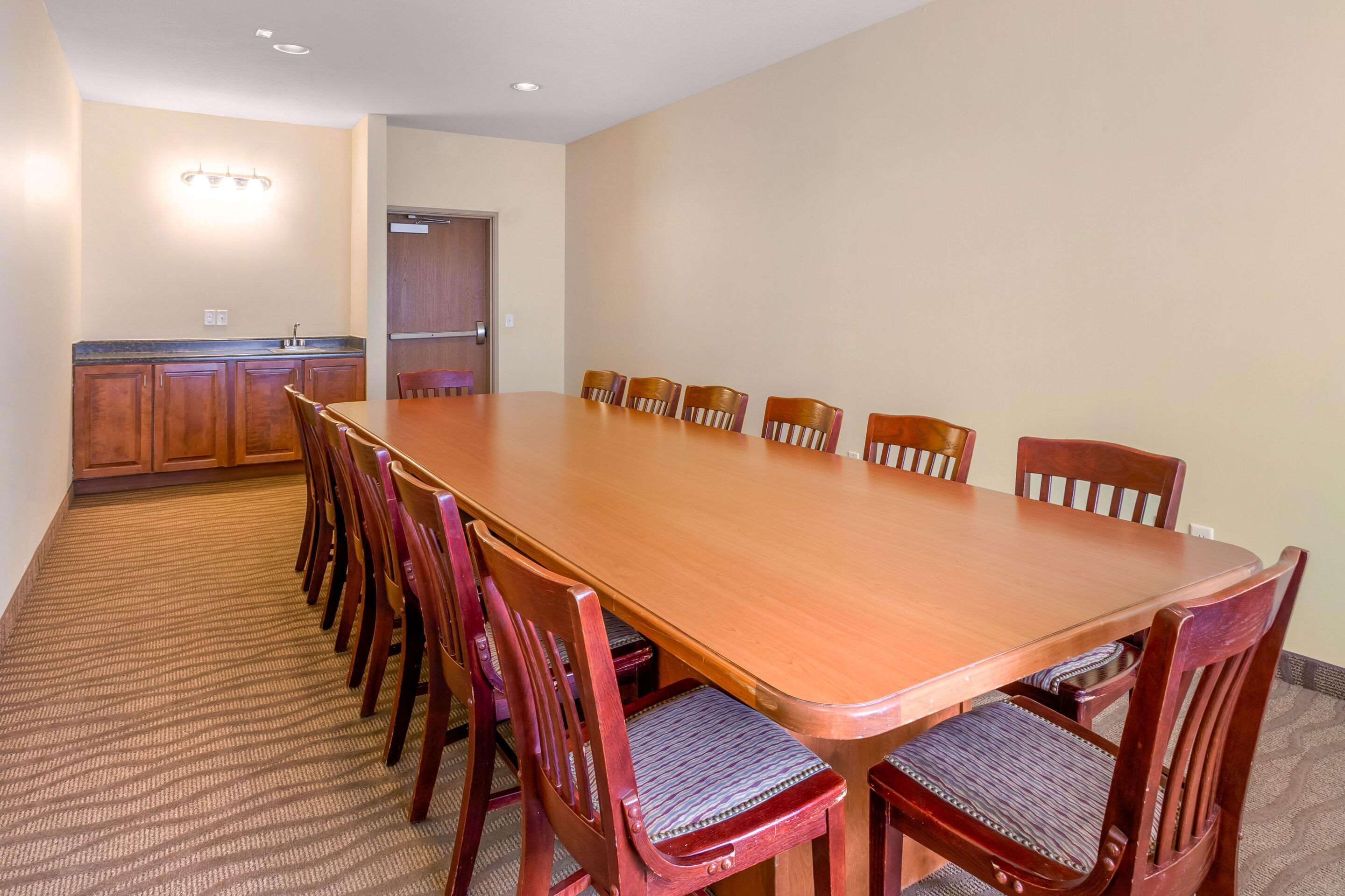Comfort Suites Μπέρλινγκτον Εξωτερικό φωτογραφία