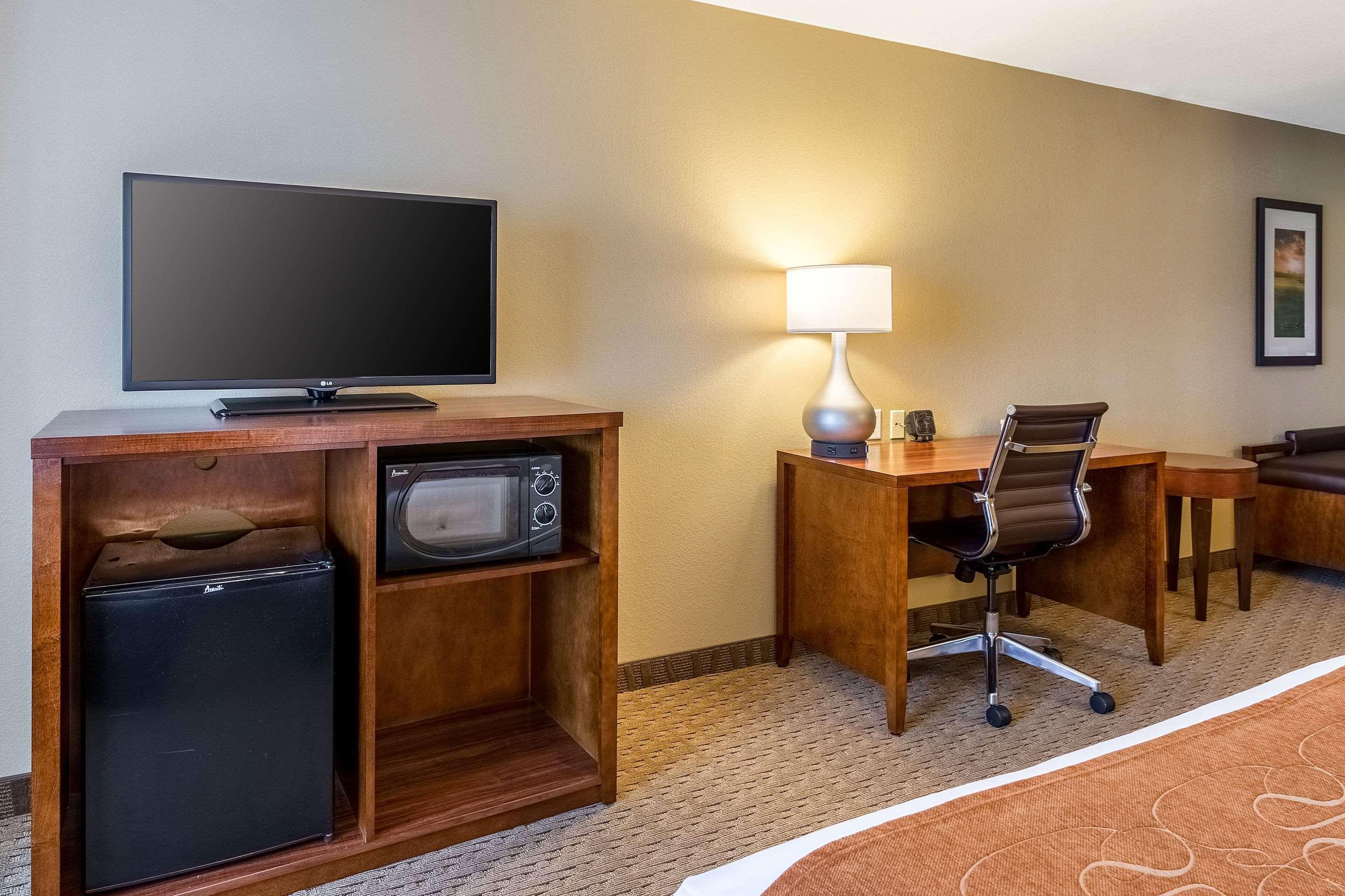 Comfort Suites Μπέρλινγκτον Εξωτερικό φωτογραφία